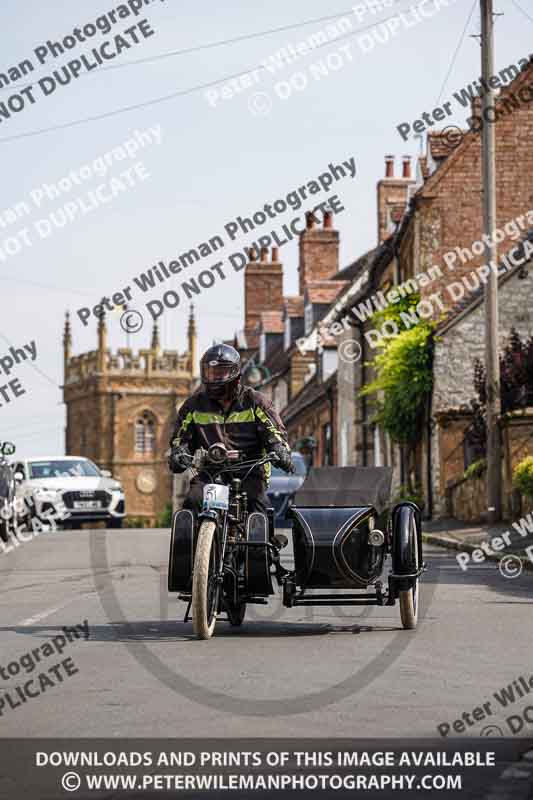 Vintage motorcycle club;eventdigitalimages;no limits trackdays;peter wileman photography;vintage motocycles;vmcc banbury run photographs